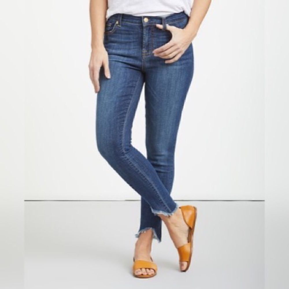 7 For All Mankind Ankle GwenevereโHigh-RiseโFrayedโSkinnyโJeans
